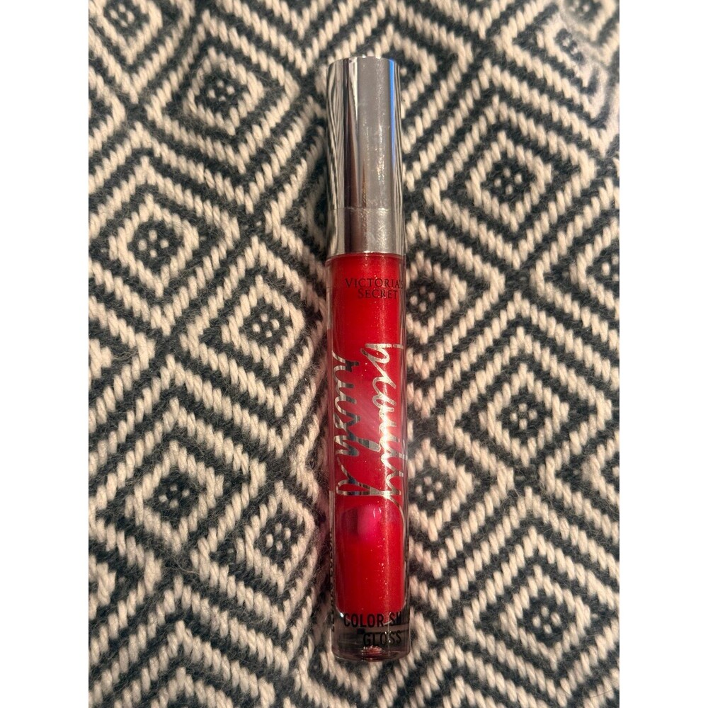 Victoria's Secret Beauty Rush Color Shine Lip Gloss - Shade: LOVE IT